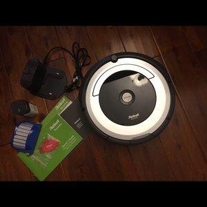 iRobot Roomba 690